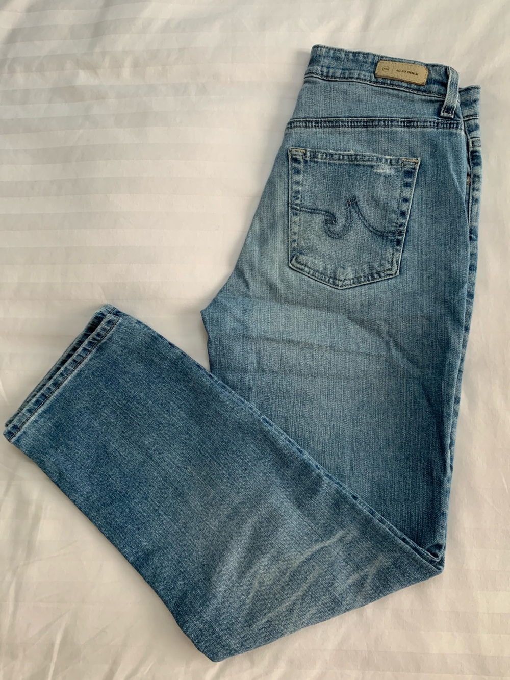 AG Adriano Goldschmied Women’s Saige Crop Jeans, sz 28